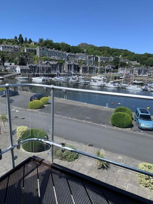 Apartamento Harbour Haven: Spectacular Views Porthmadog Exterior foto